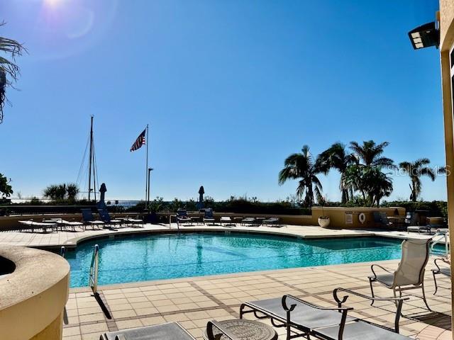 3313 Sunset Key Cir #203 Property Photo 6