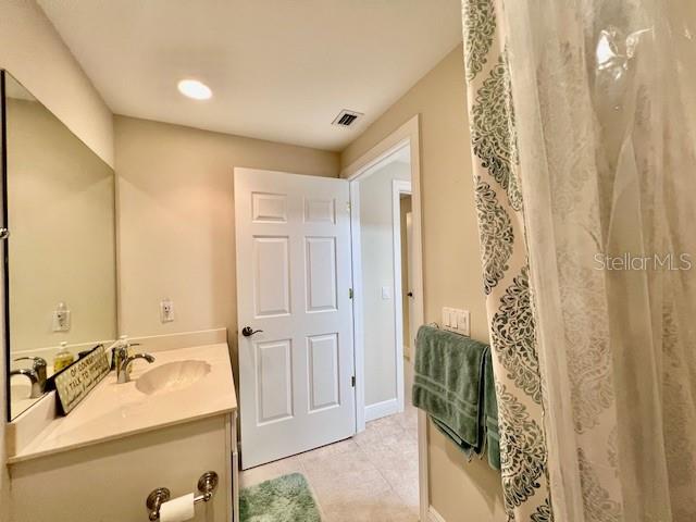 3313 Sunset Key Cir #203 Property Photo 25