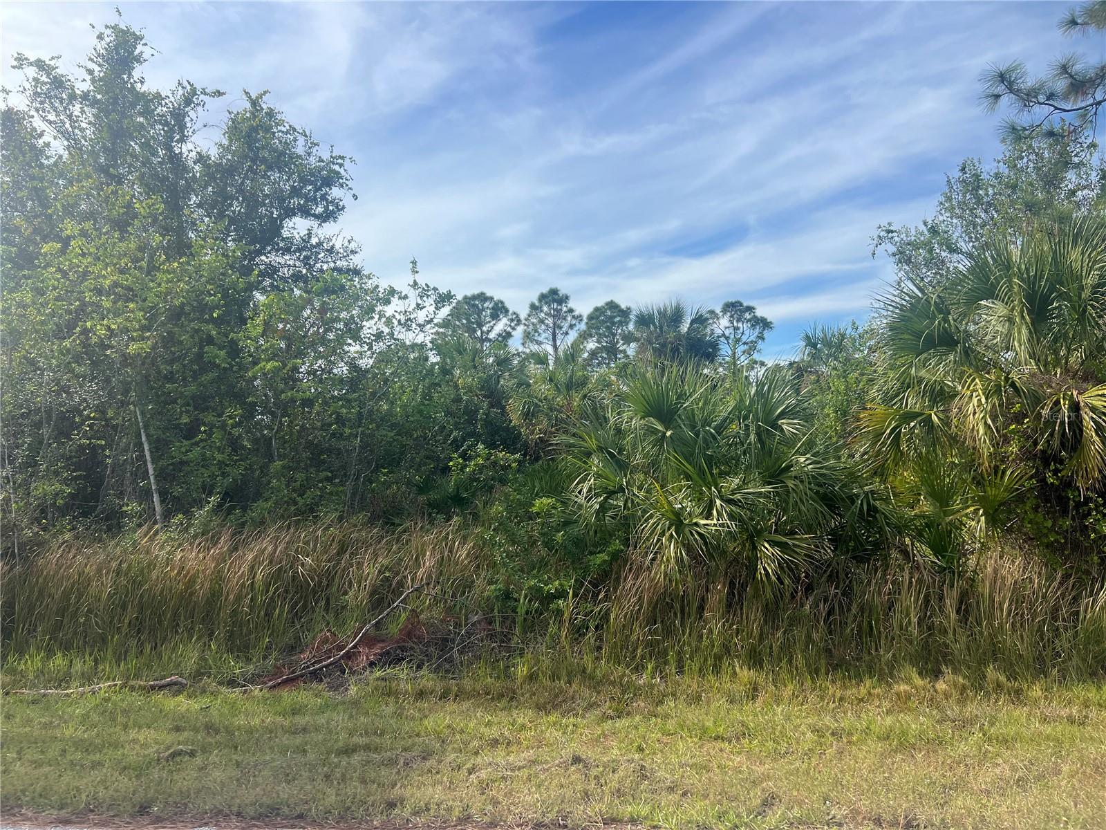 12222 Gulfstream Blvd Property Photo 2