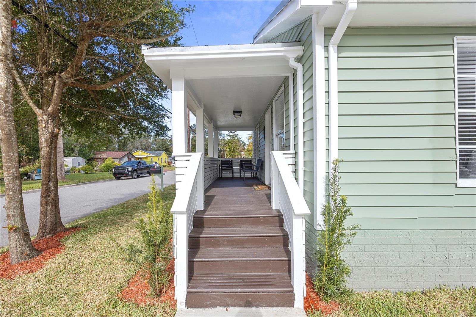 101 1/2 Palmer St Property Photo 6