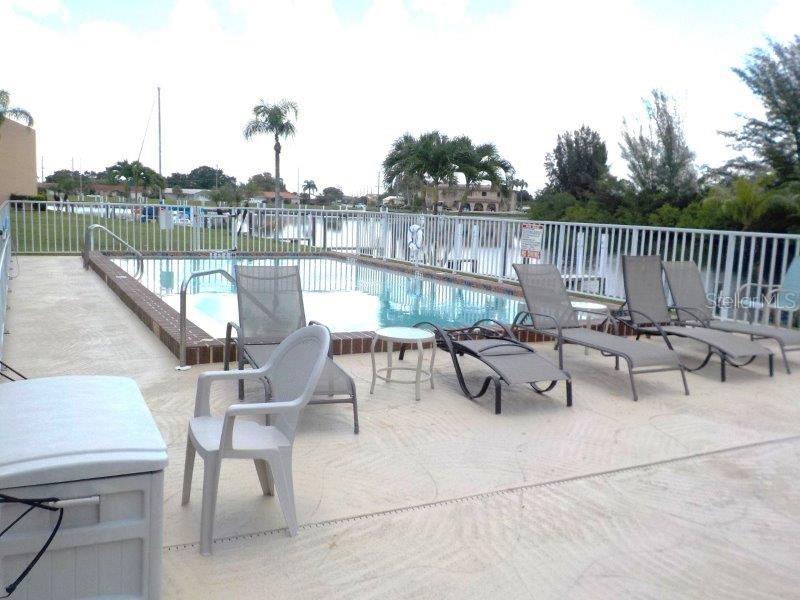 1354 Rock Dove Ct #a203 Property Photo 5