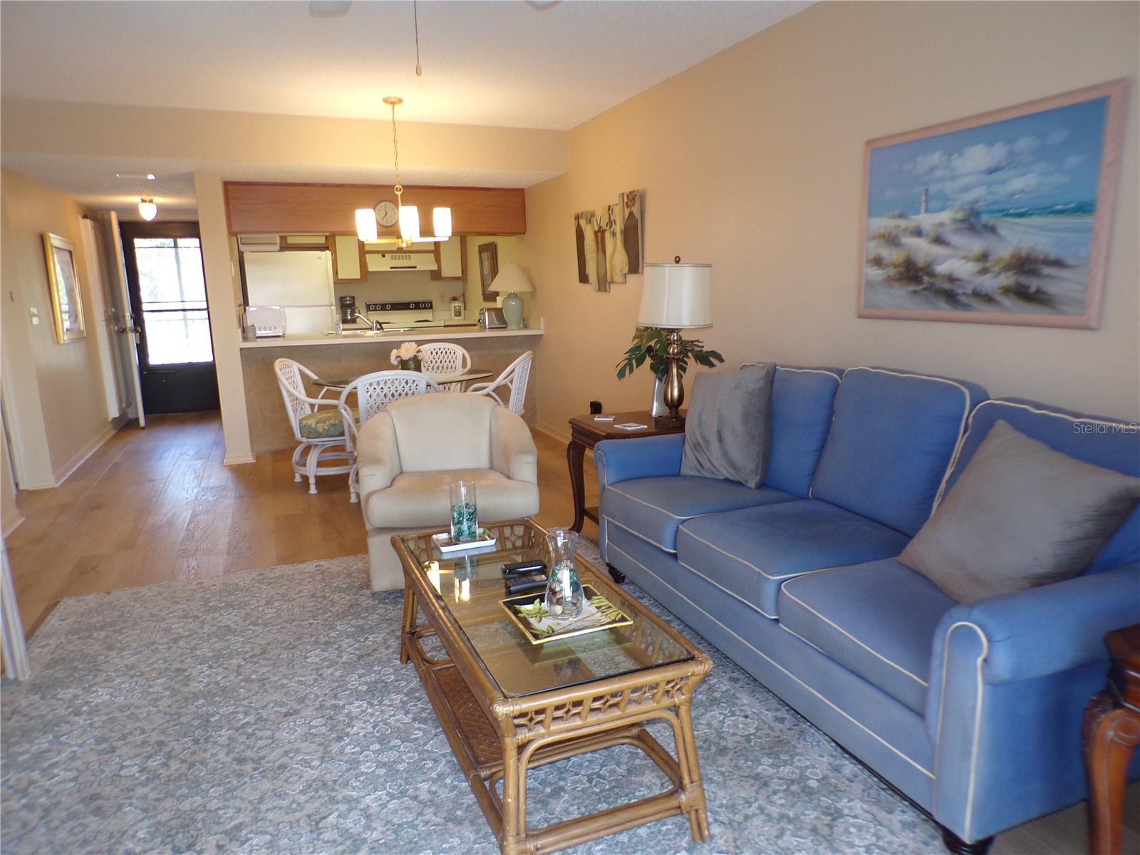 4016 Oakview Dr #j9 Property Photo 12