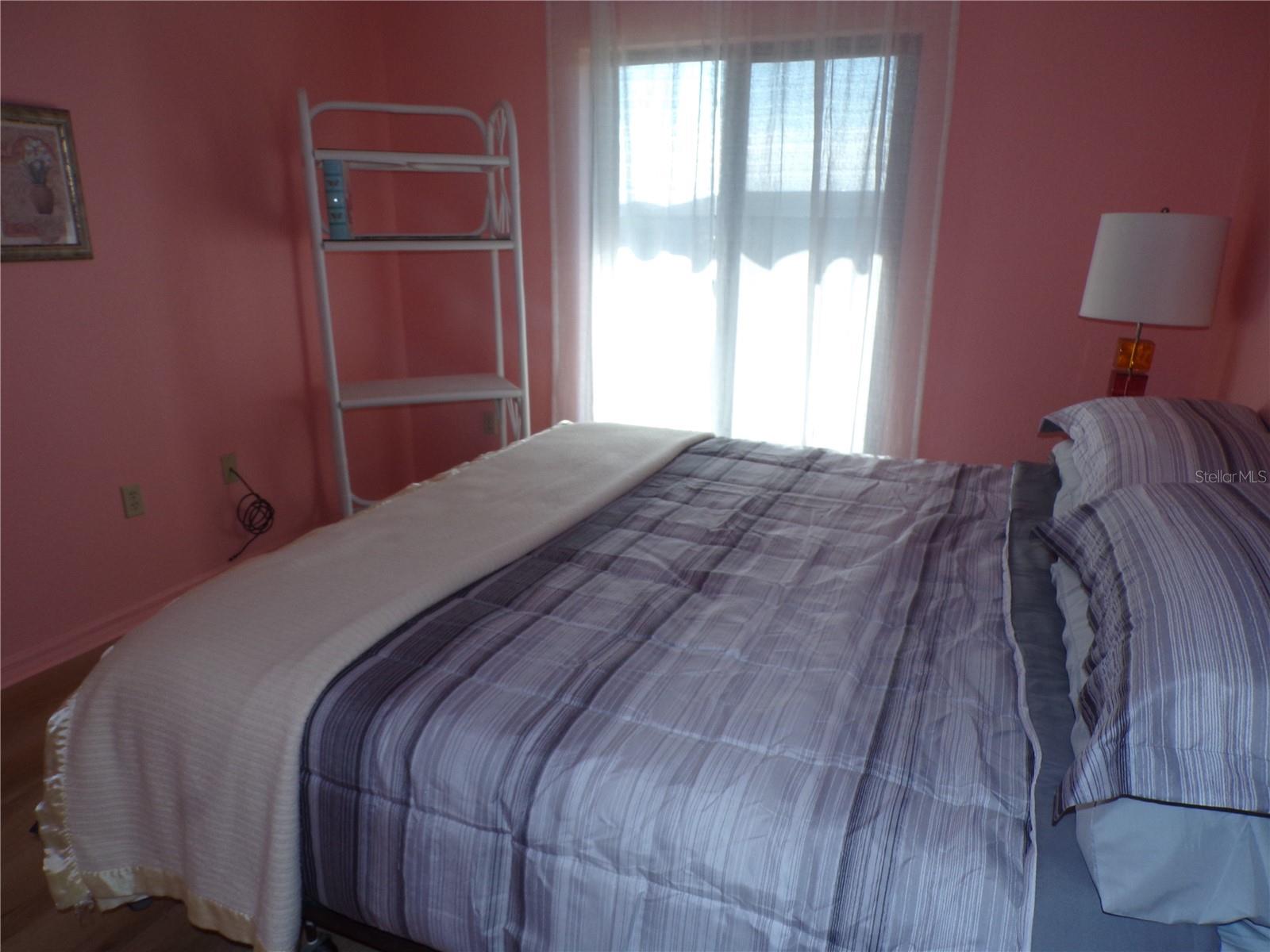 4016 Oakview Dr #j9 Property Photo 19