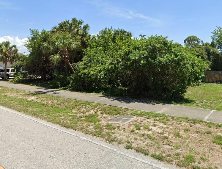 21271 QUESADA AVE Property Photo 1