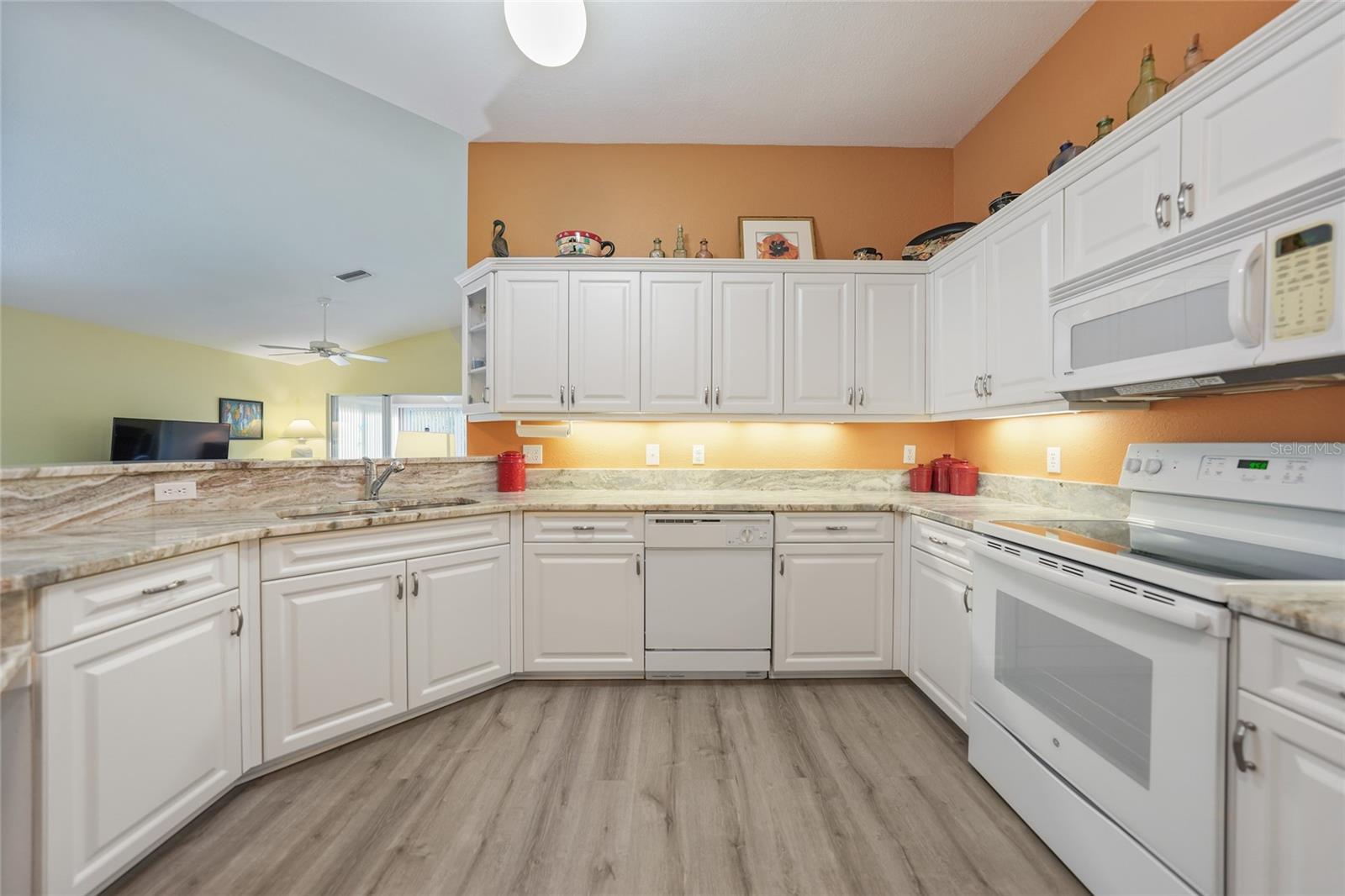 530 Islamorada Blvd Property Photo 16