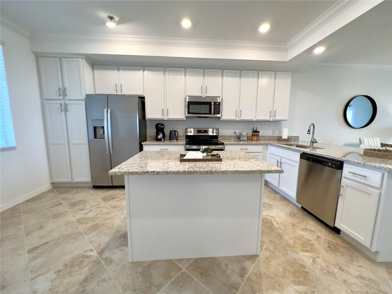 14061 Heritage Landing Blvd #434 Property Photo 4