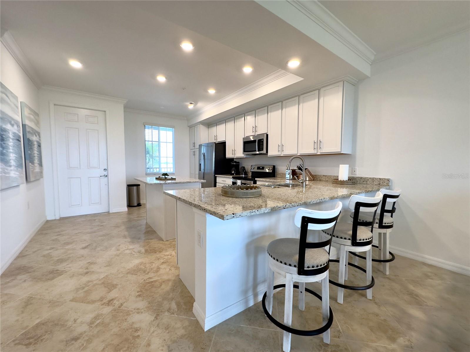 14061 Heritage Landing Blvd #434 Property Photo 6