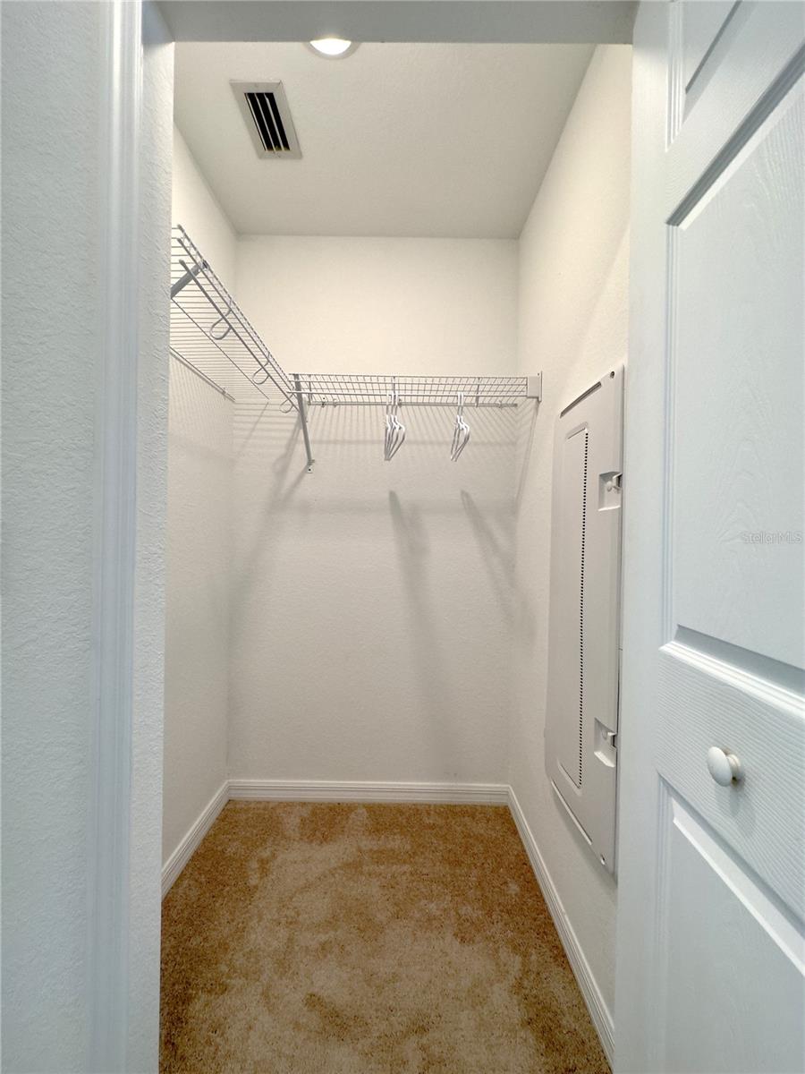 14061 Heritage Landing Blvd #434 Property Photo 13