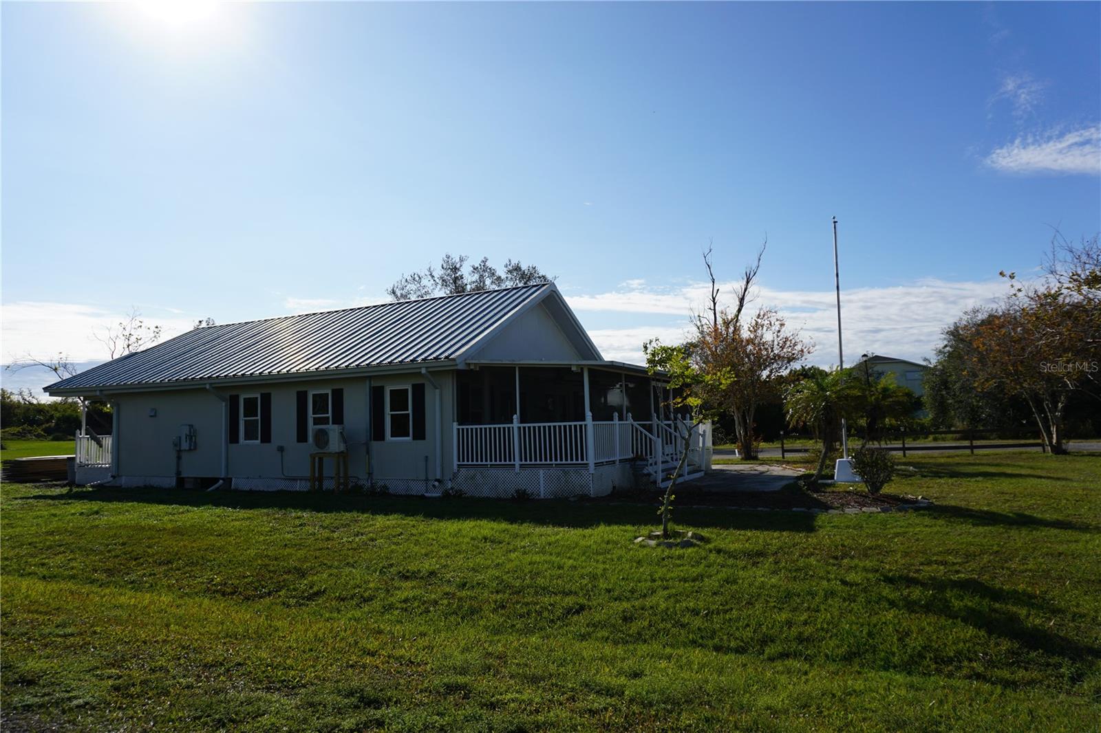 324 Omen St Property Photo 8