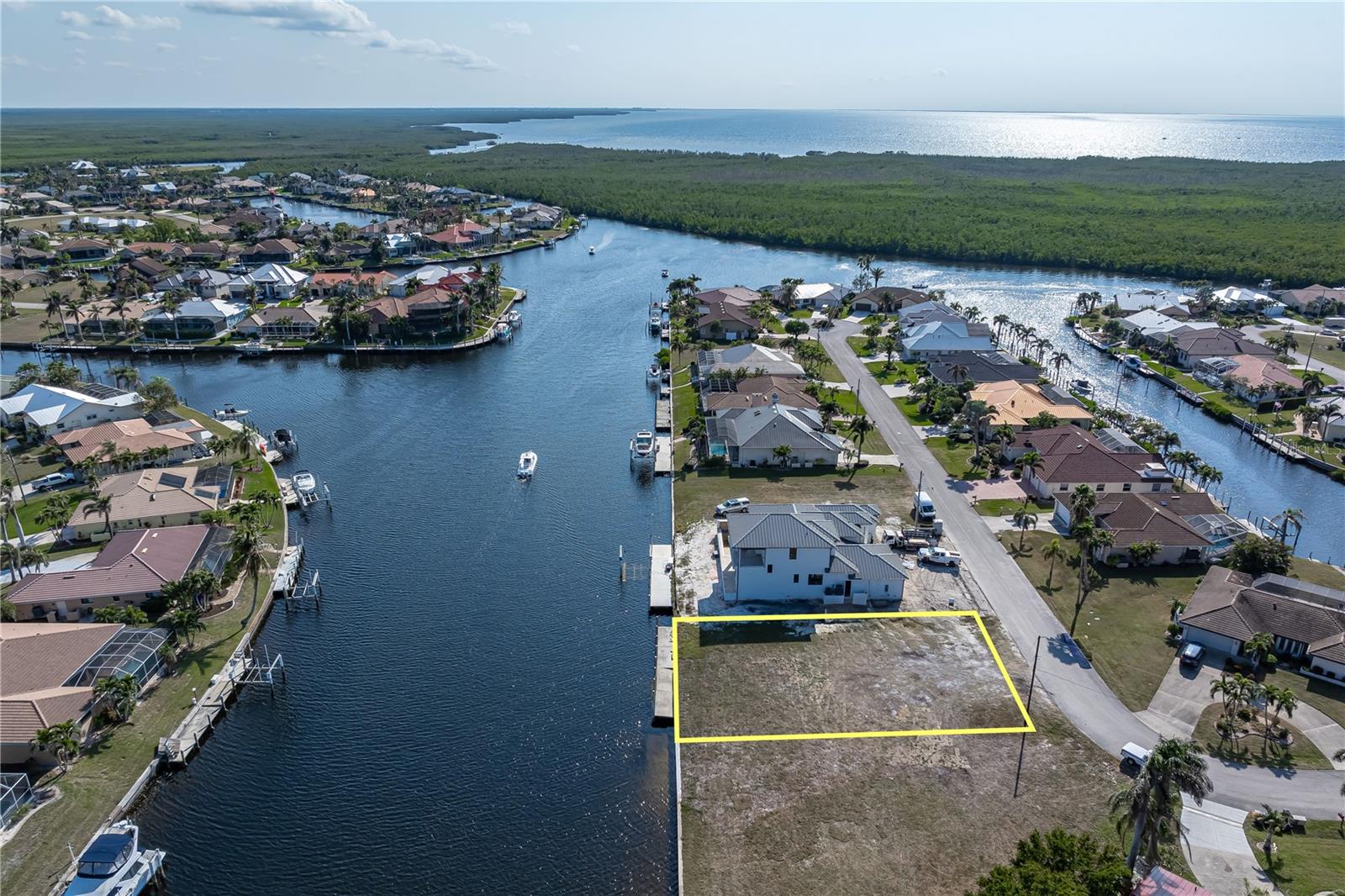 1454 Casey Key Dr Property Photo 7
