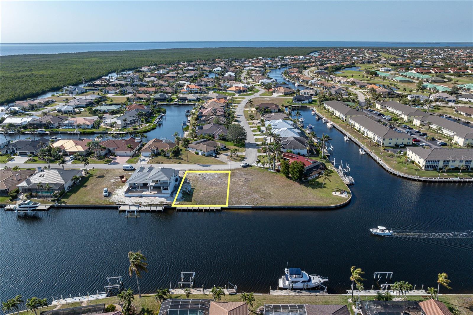1454 Casey Key Dr Property Photo 12