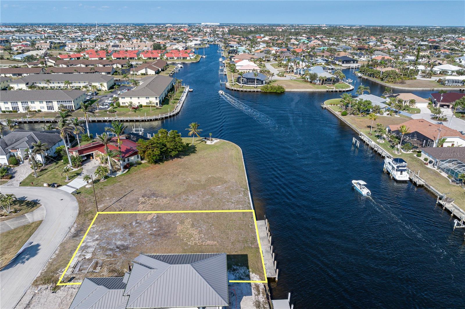 1454 Casey Key Dr Property Photo 16
