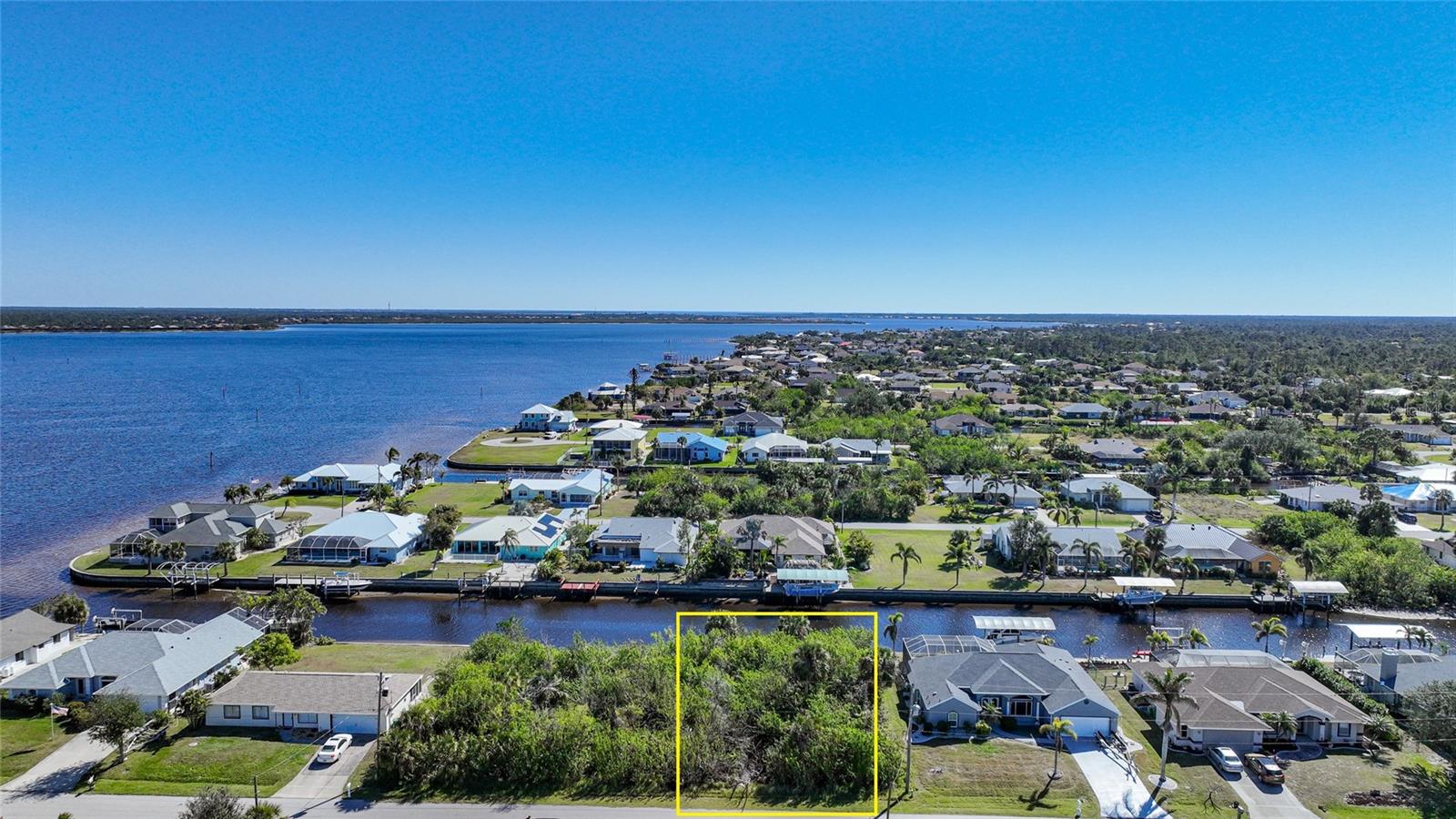 2354 Pappas Ter Property Photo 2