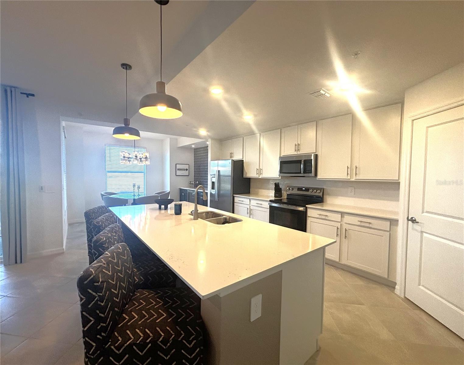 17505 Opal Sand Dr #105 Property Photo 3