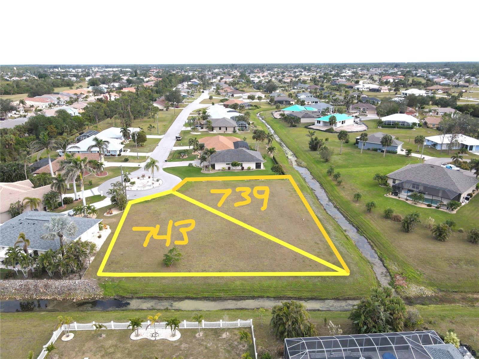 739 Trumpet Tree Property Photo 7