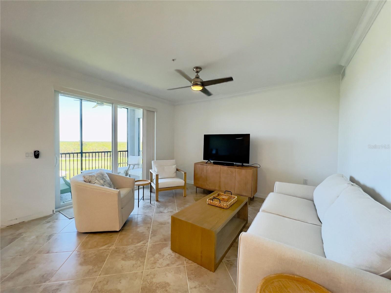 14051 Heritage Landing Blvd #537 Property Photo 9