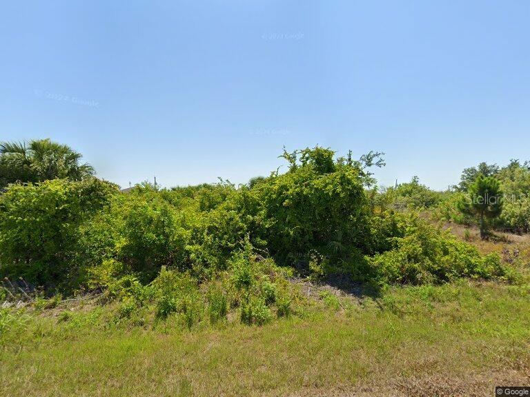 8083 TRACY CIR Property Photo 1