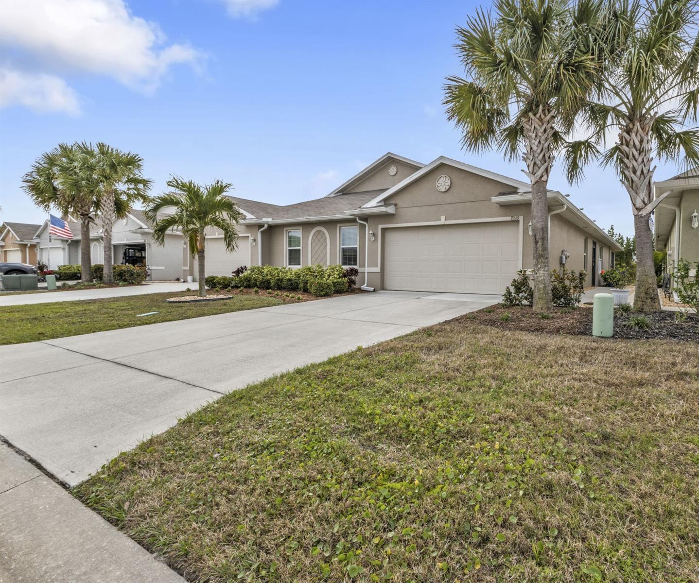 7249 W Lenox Cir Property Photo 1