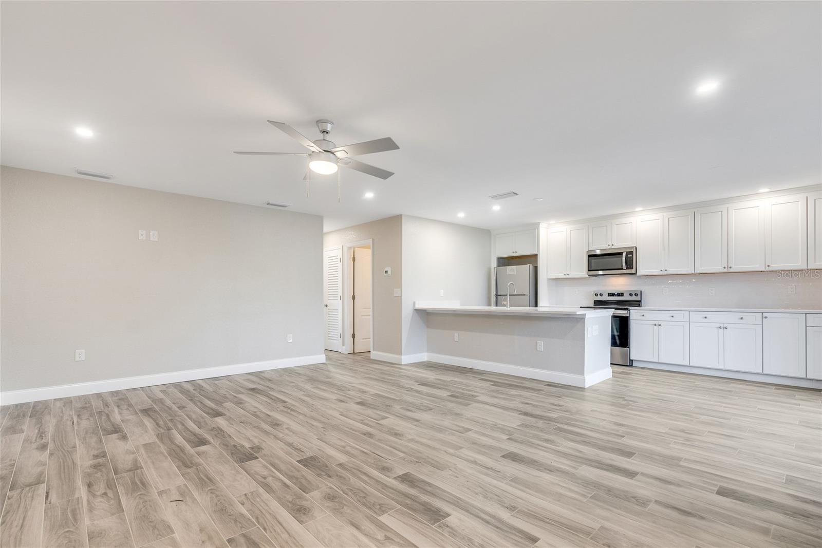 827 E Gulf Dr #k2 Property Photo 9