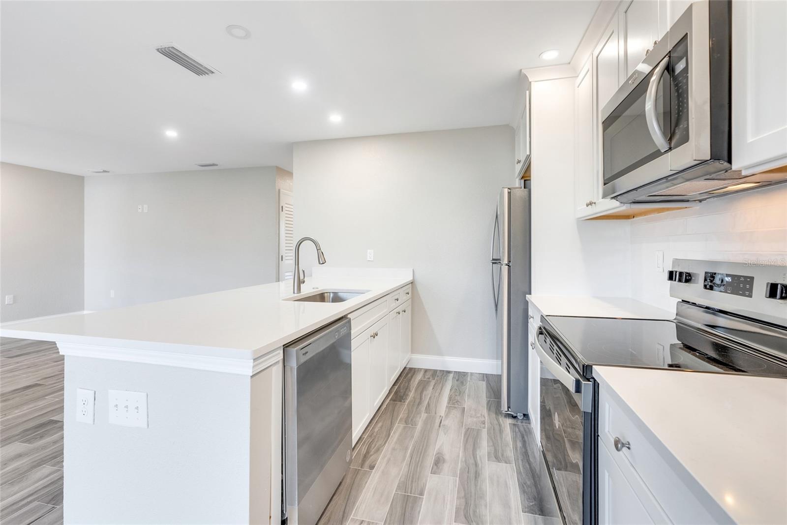 827 E Gulf Dr #k2 Property Photo 17