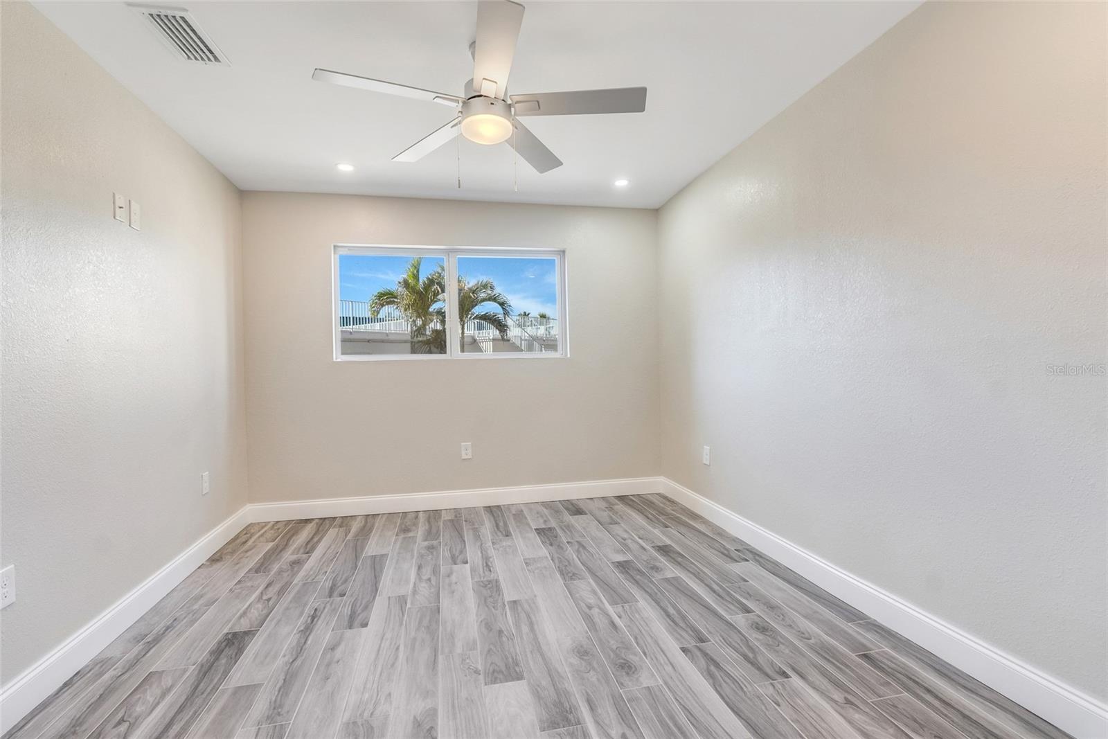827 E Gulf Dr #k2 Property Photo 21