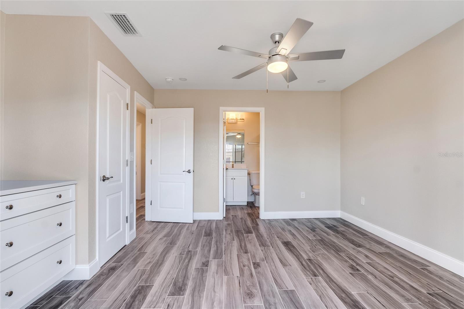 827 E Gulf Dr #k2 Property Photo 24