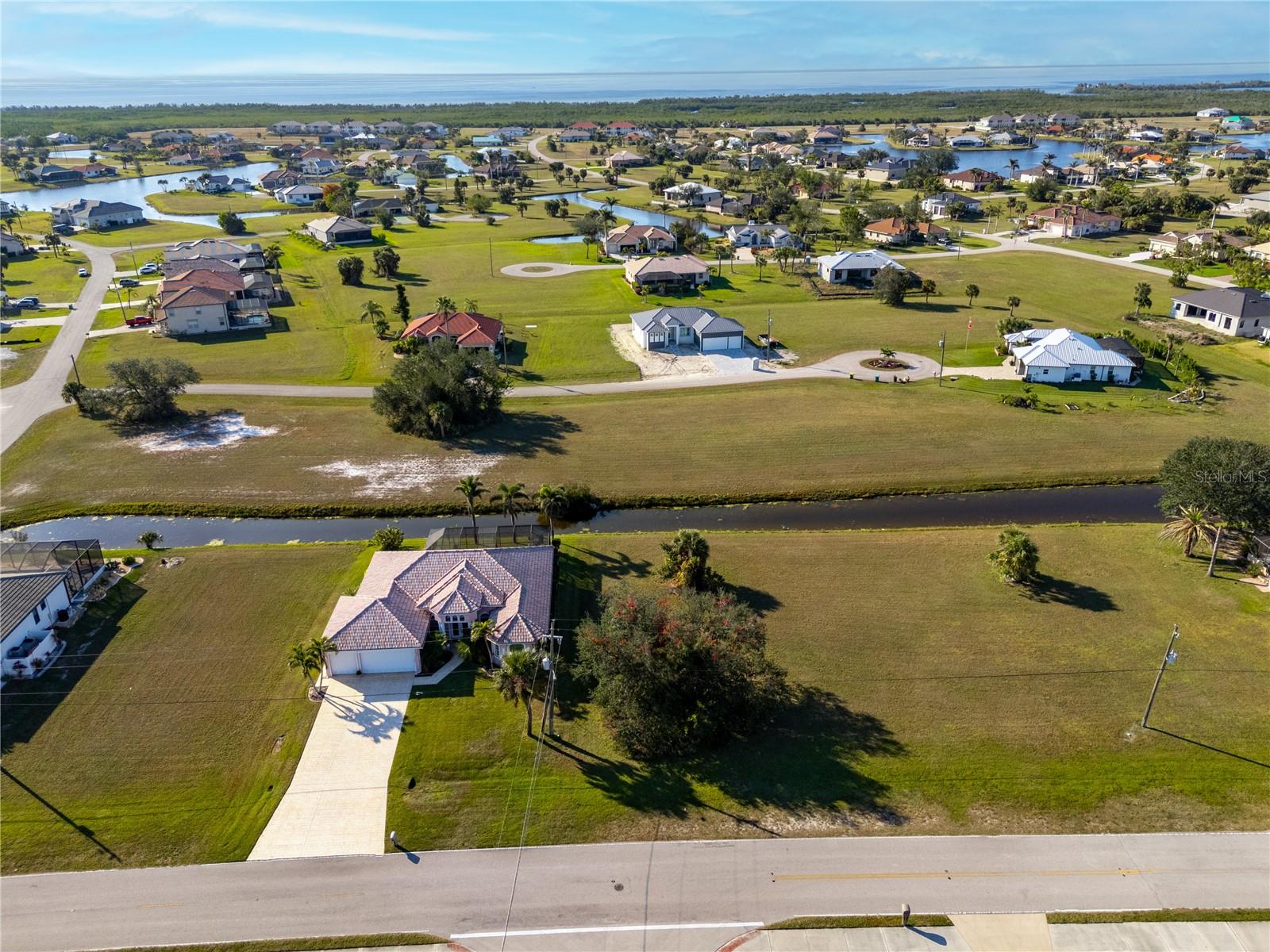 17277 Cape Horn Blvd Property Photo 3