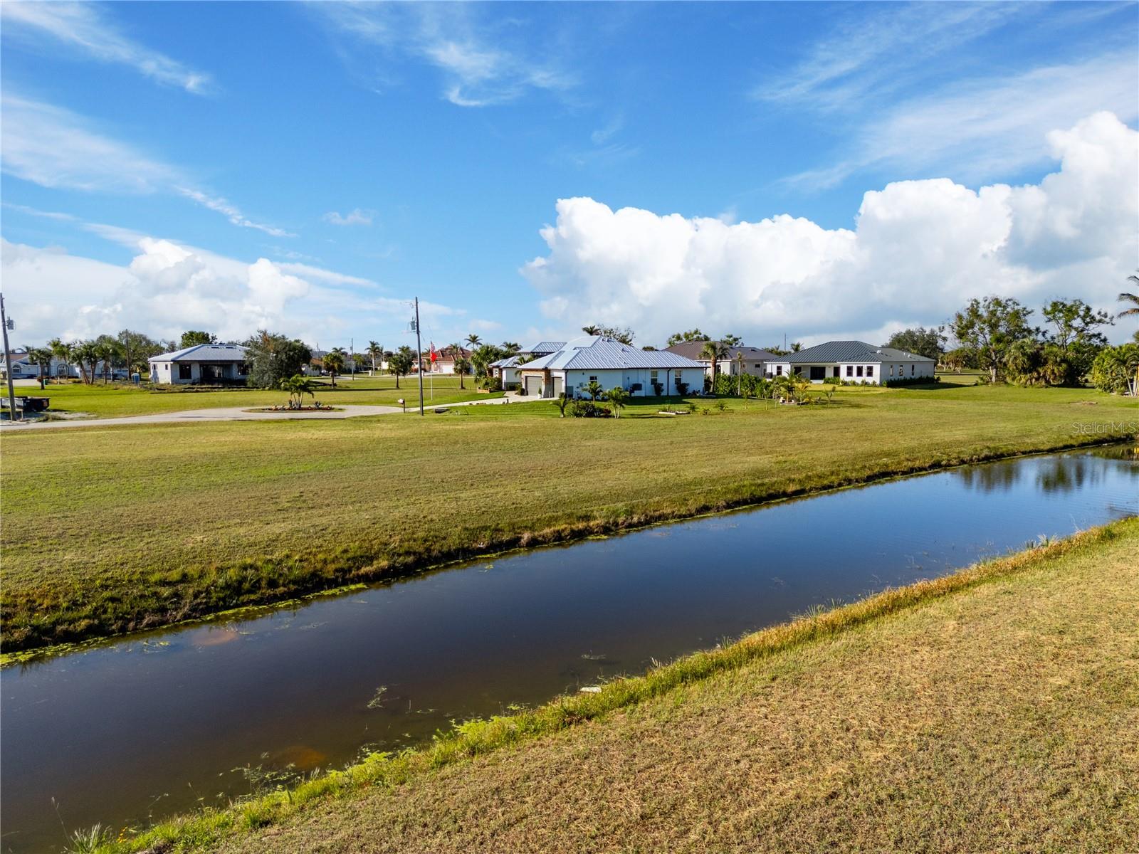 17277 Cape Horn Blvd Property Photo 4