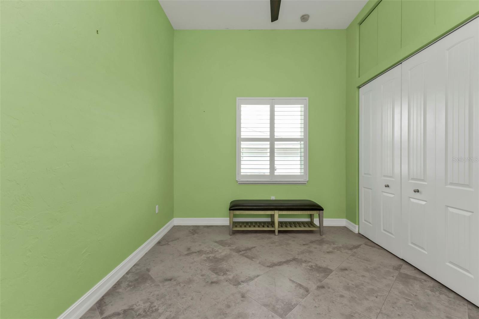 960 Messina Dr Property Photo 43