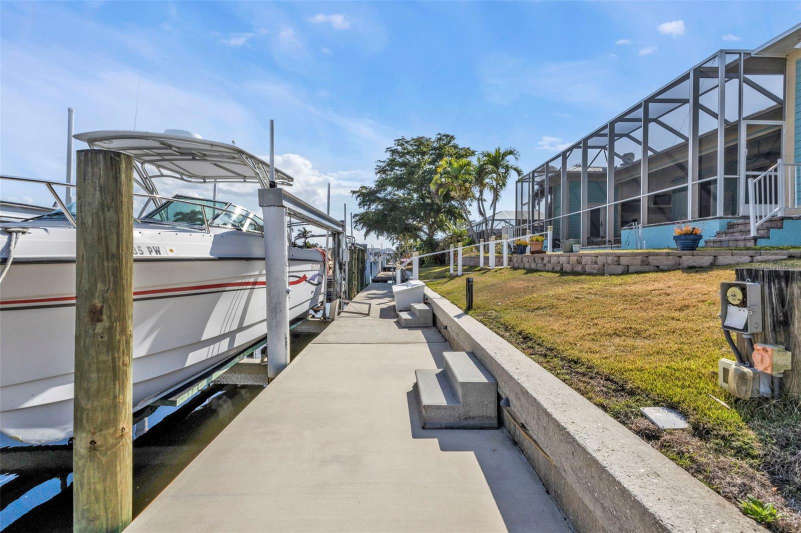 960 Messina Dr Property Photo 68