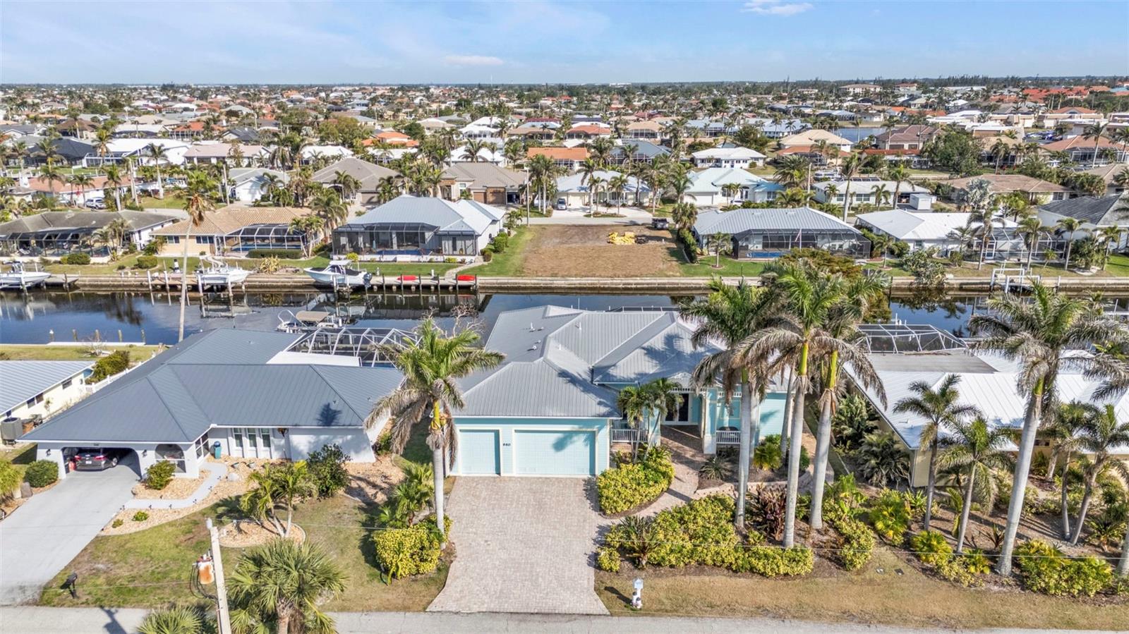 960 Messina Dr Property Photo 73