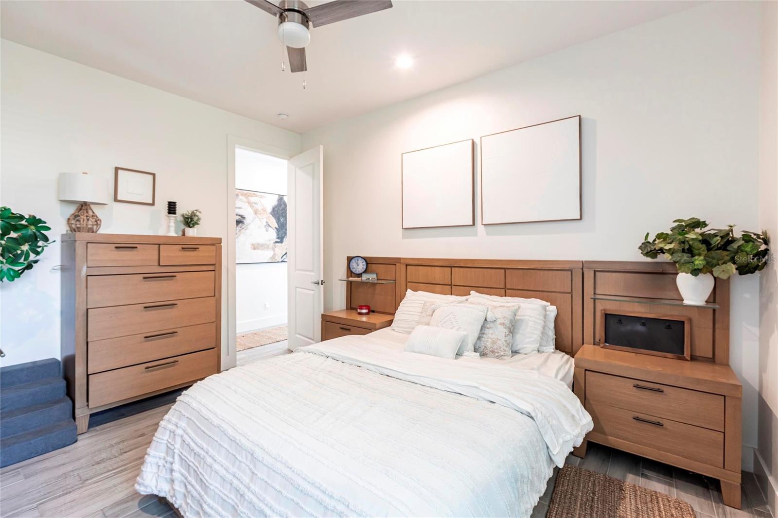 2709 Magdalina Dr #101 -102b Property Photo 20