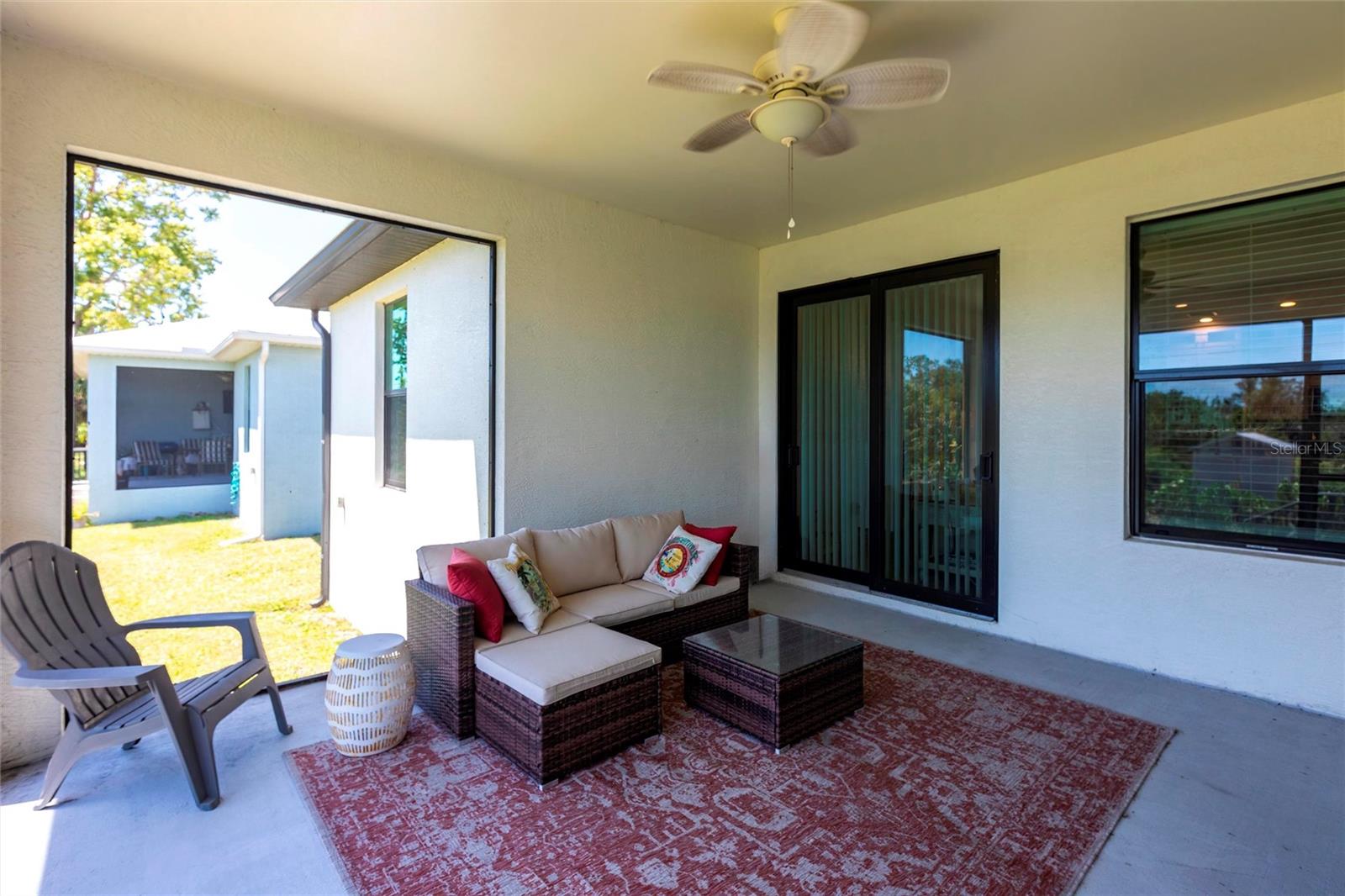 2709 Magdalina Dr #101 -102b Property Photo 41