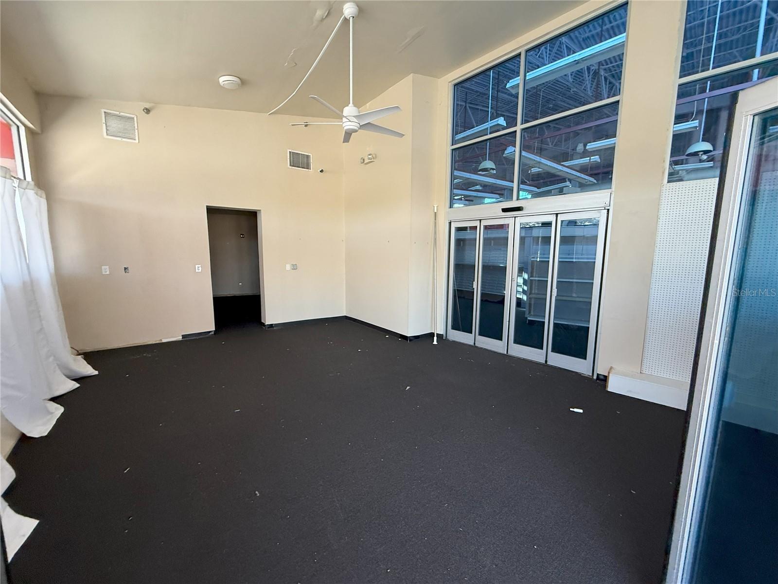 10175 Tamiami Trl #2125 Property Photo 6