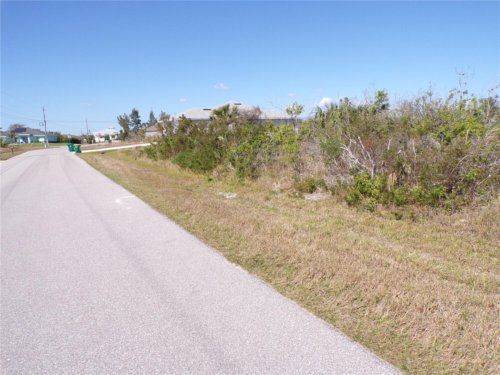 15547 Mccomb Cir Property Photo 10