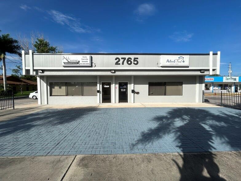 2765 Tamiami Trl #b Property Photo