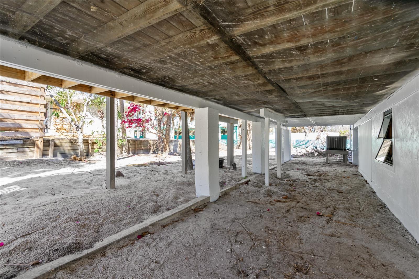 2476 N Beach Rd Property Photo 53