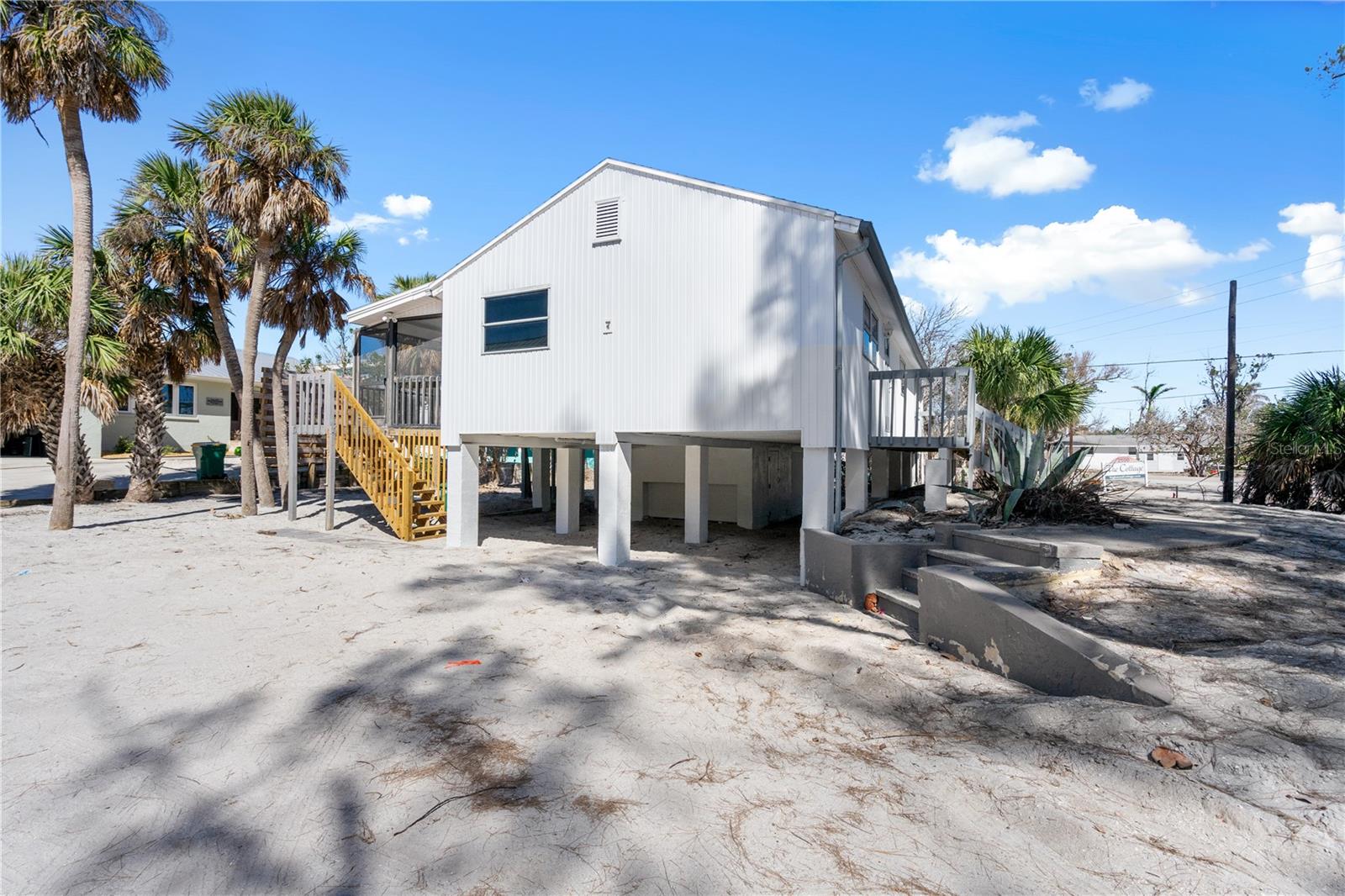 2476 N Beach Rd Property Photo 63