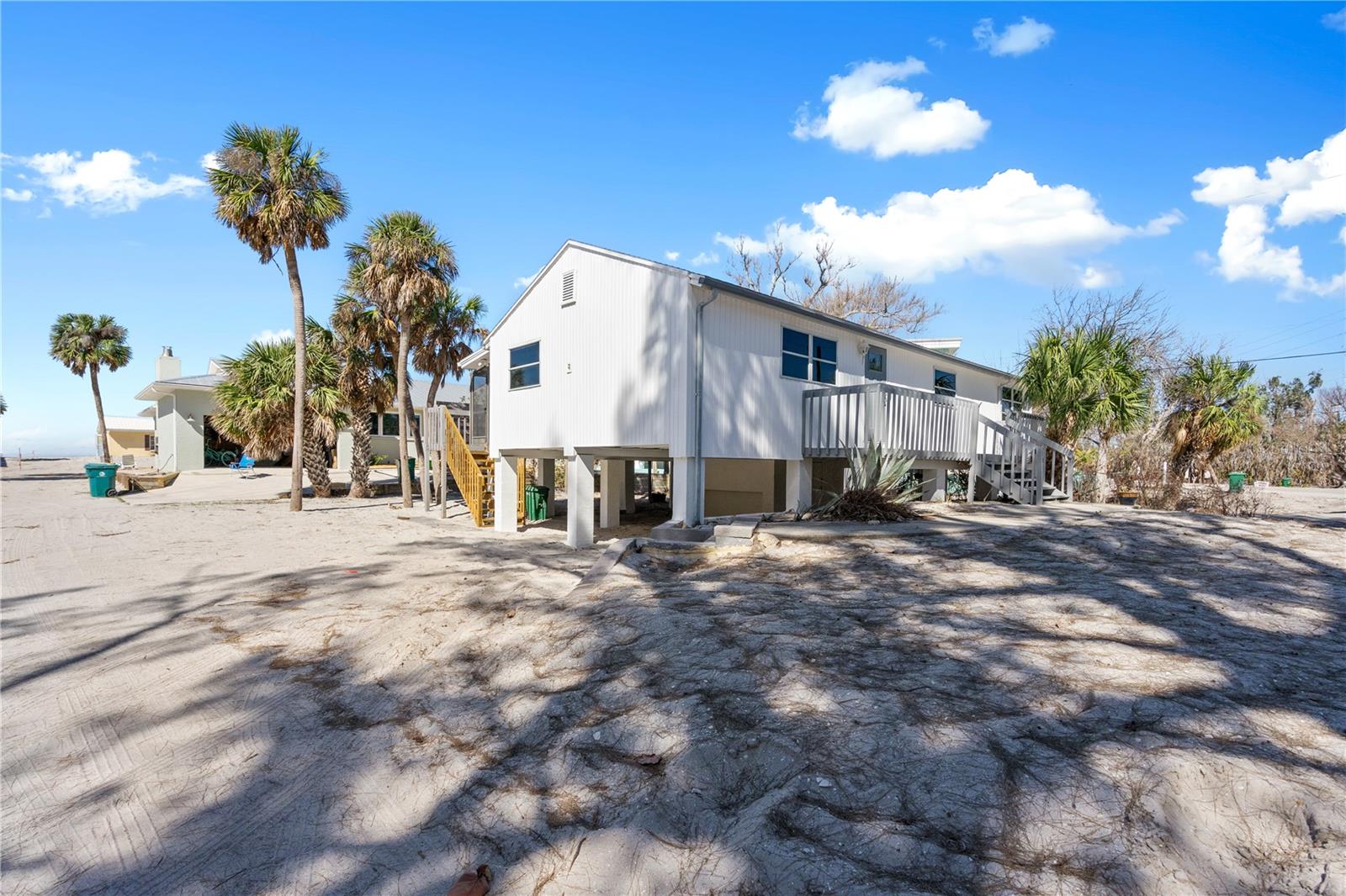 2476 N Beach Rd Property Photo 64
