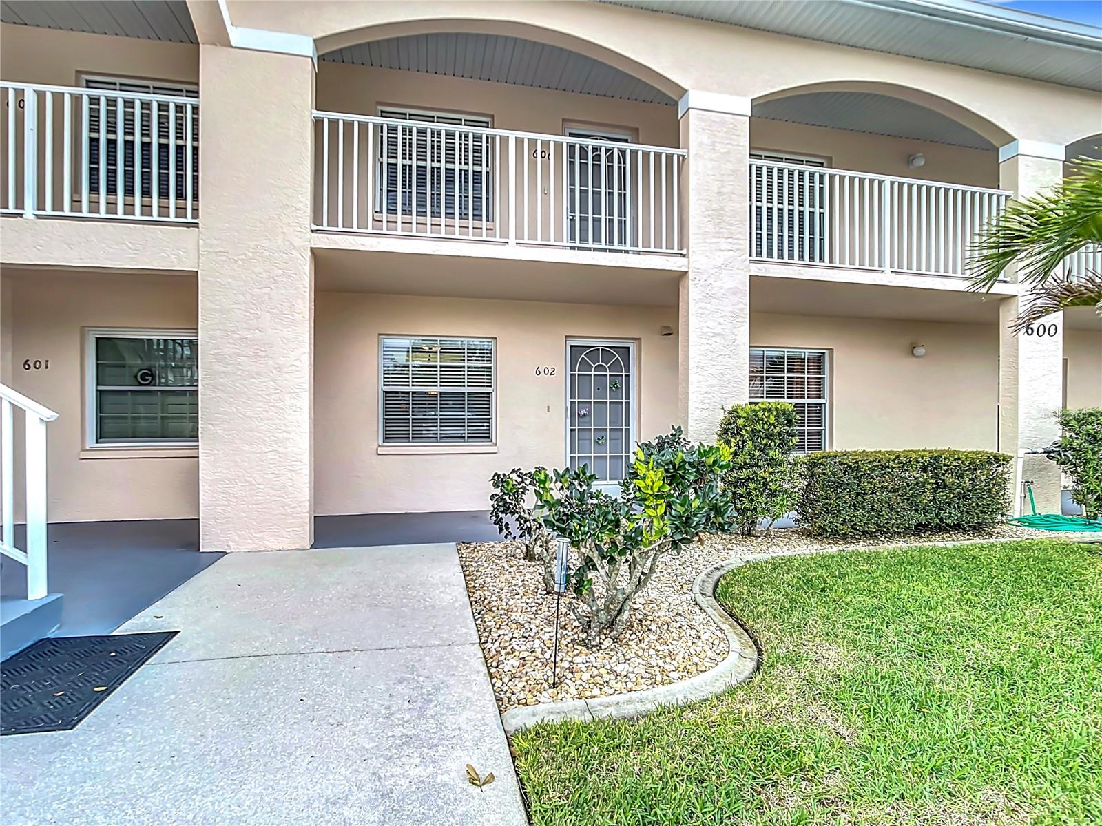 12144 Sw Egret Cir #602 Property Photo 1