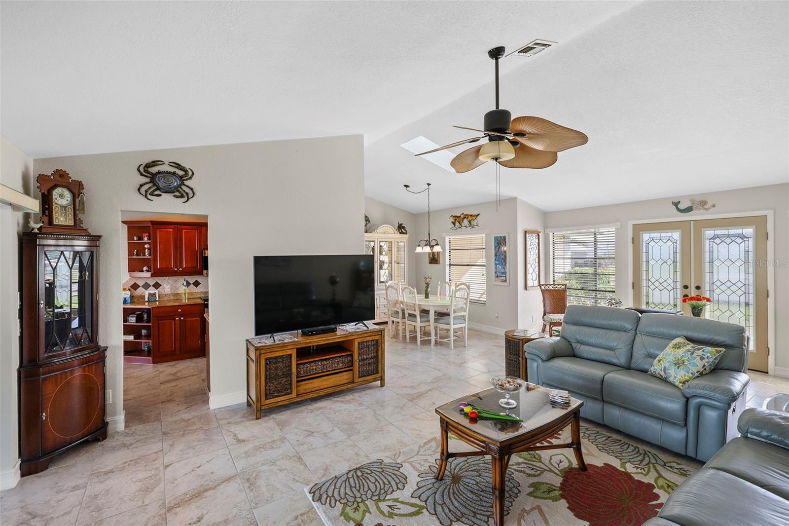 611 Bal Harbor Blvd Property Photo 12