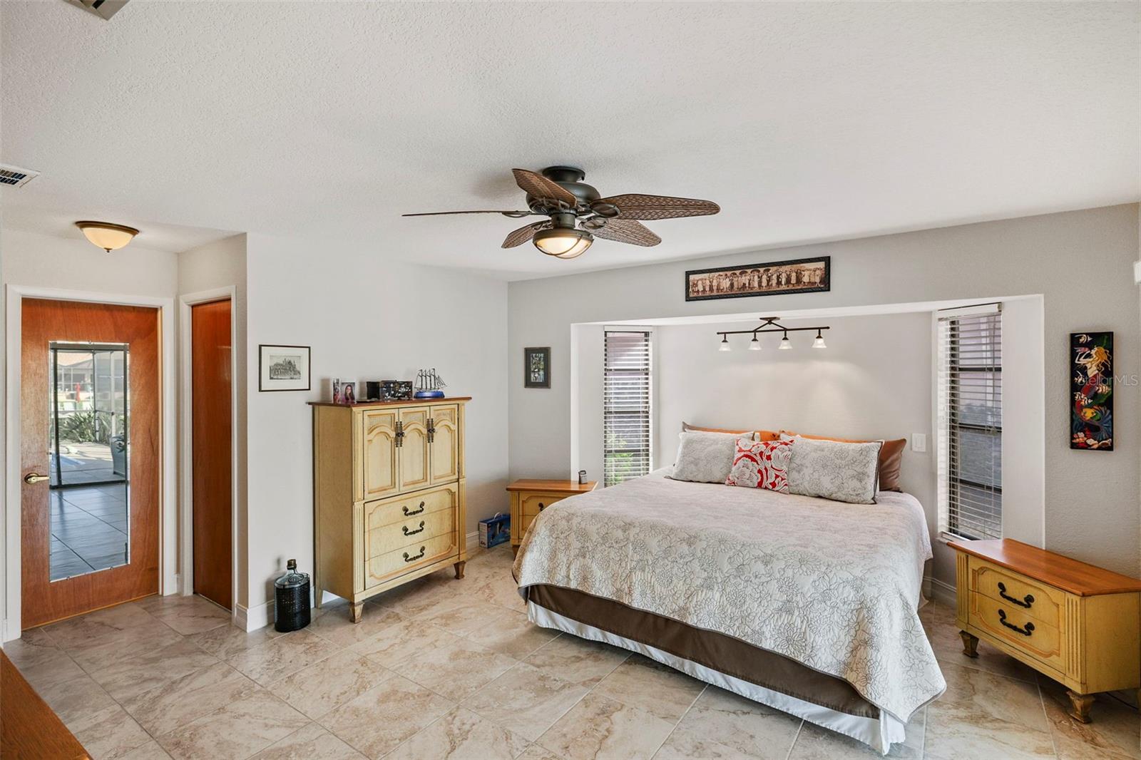 611 Bal Harbor Blvd Property Photo 15