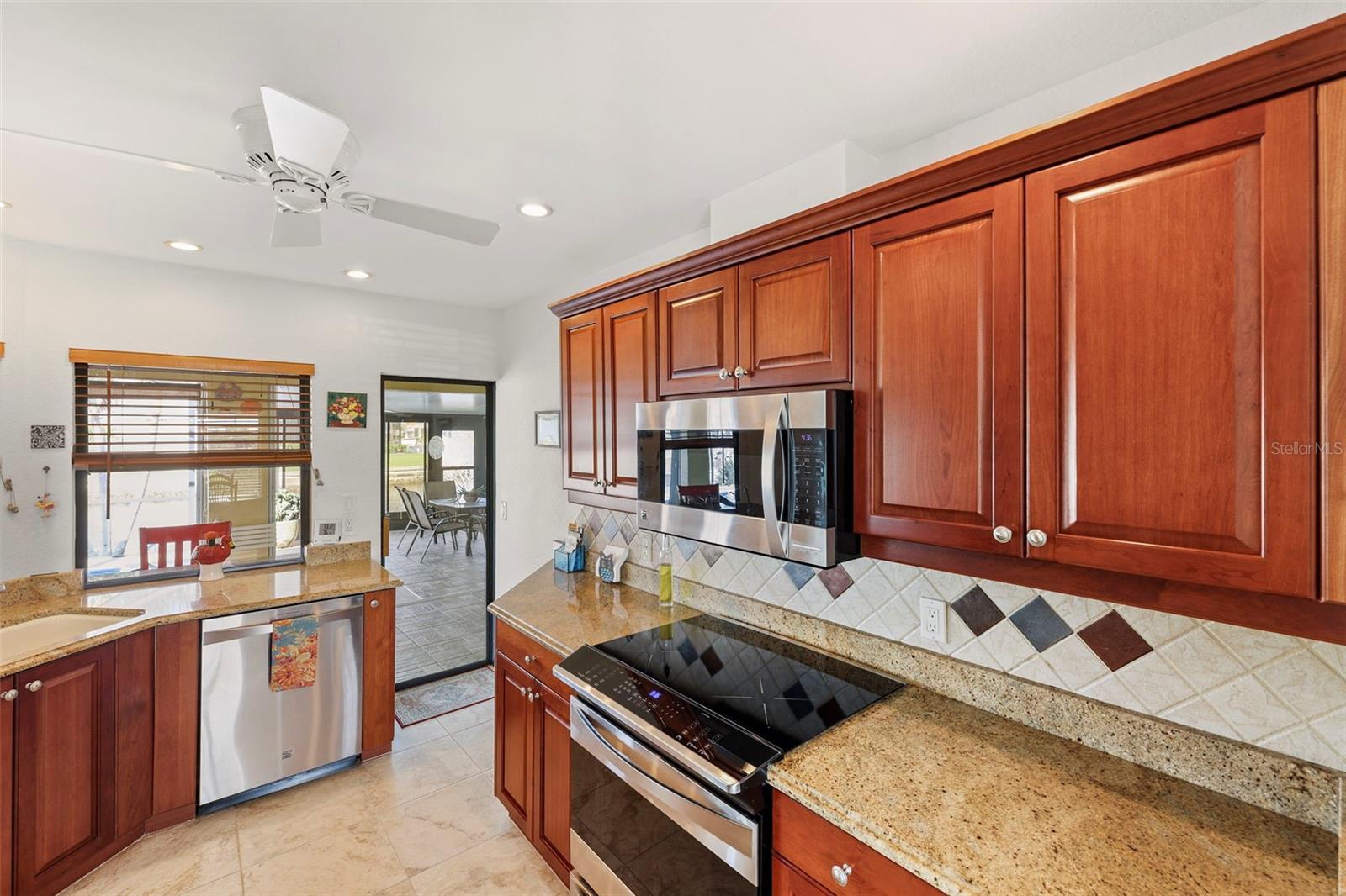 611 Bal Harbor Blvd Property Photo 16