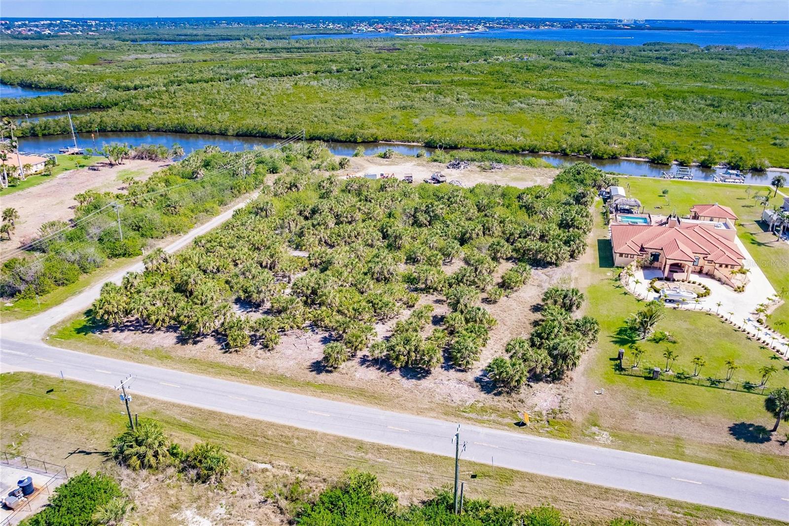 19155 Midway Blvd Property Photo 4