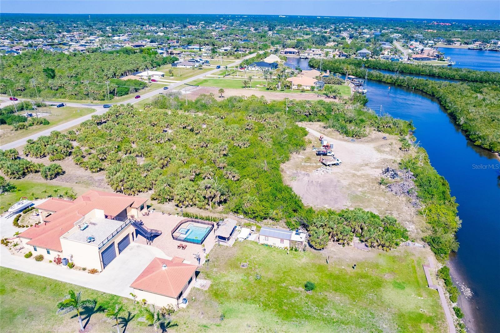 19155 Midway Blvd Property Photo 7