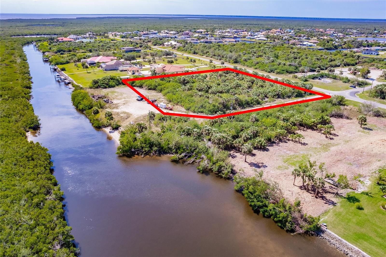 19155 Midway Blvd Property Photo 12