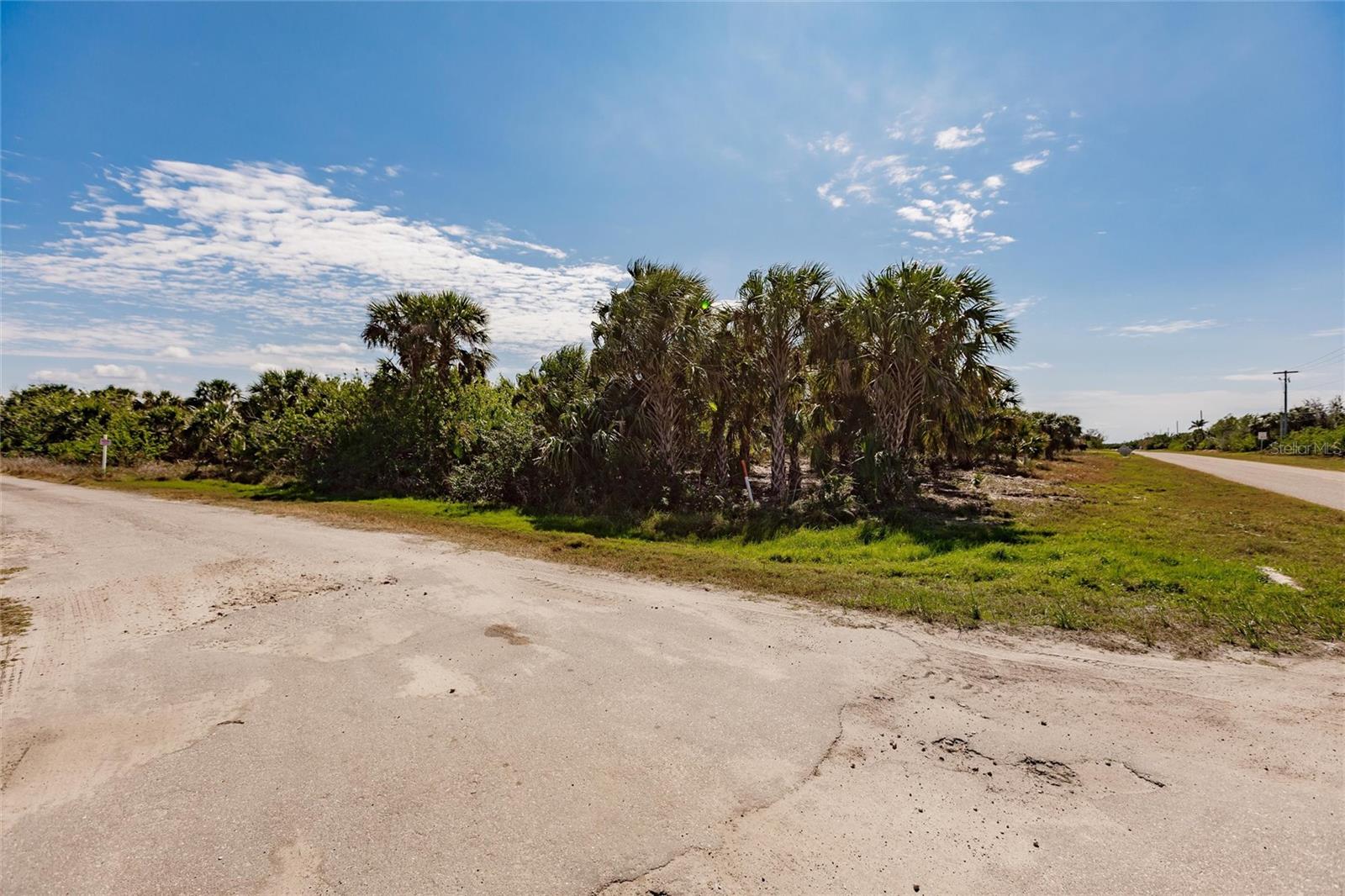 19155 Midway Blvd Property Photo 21