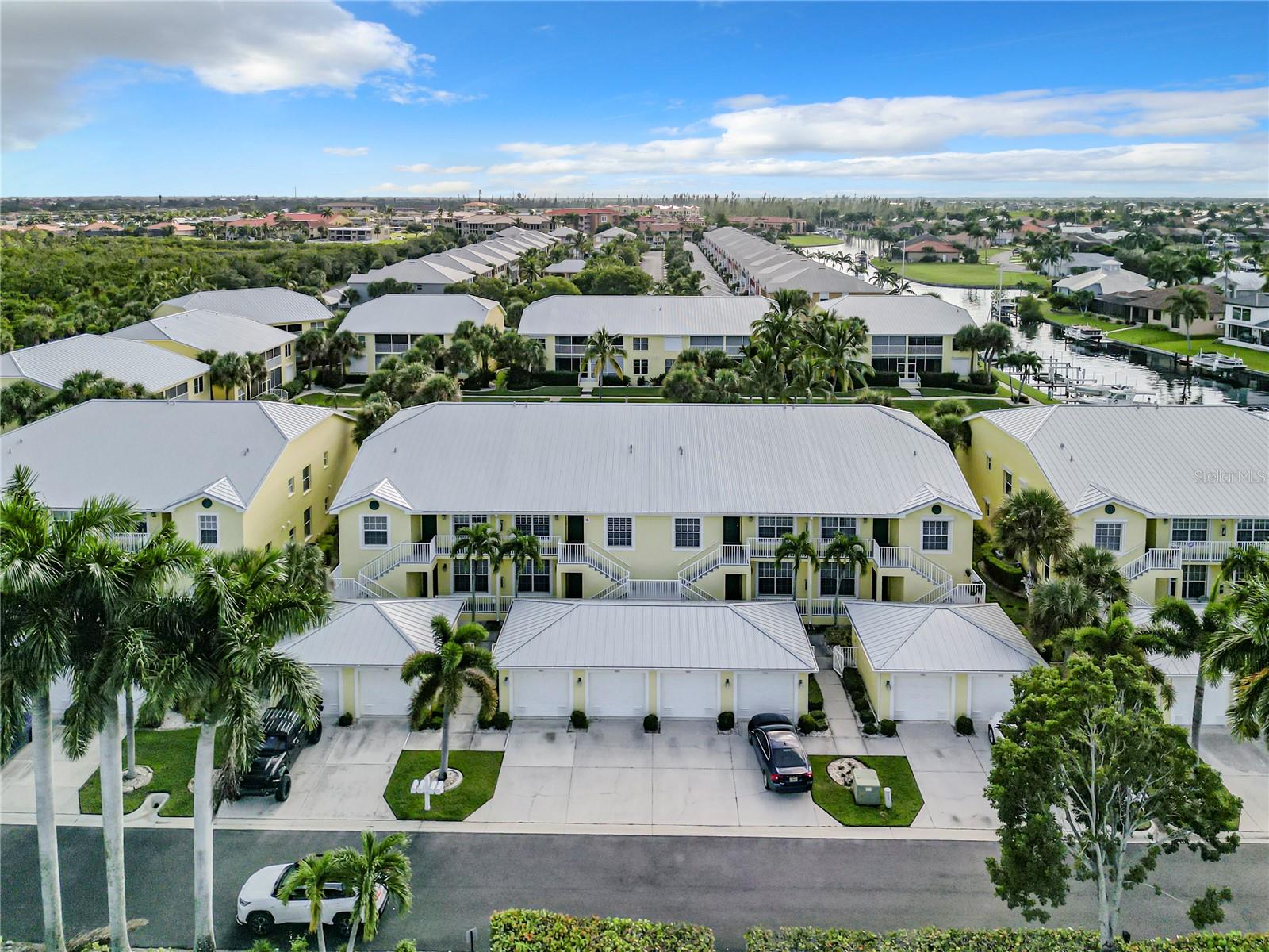 2000 Bal Harbor Blvd #322 Property Photo