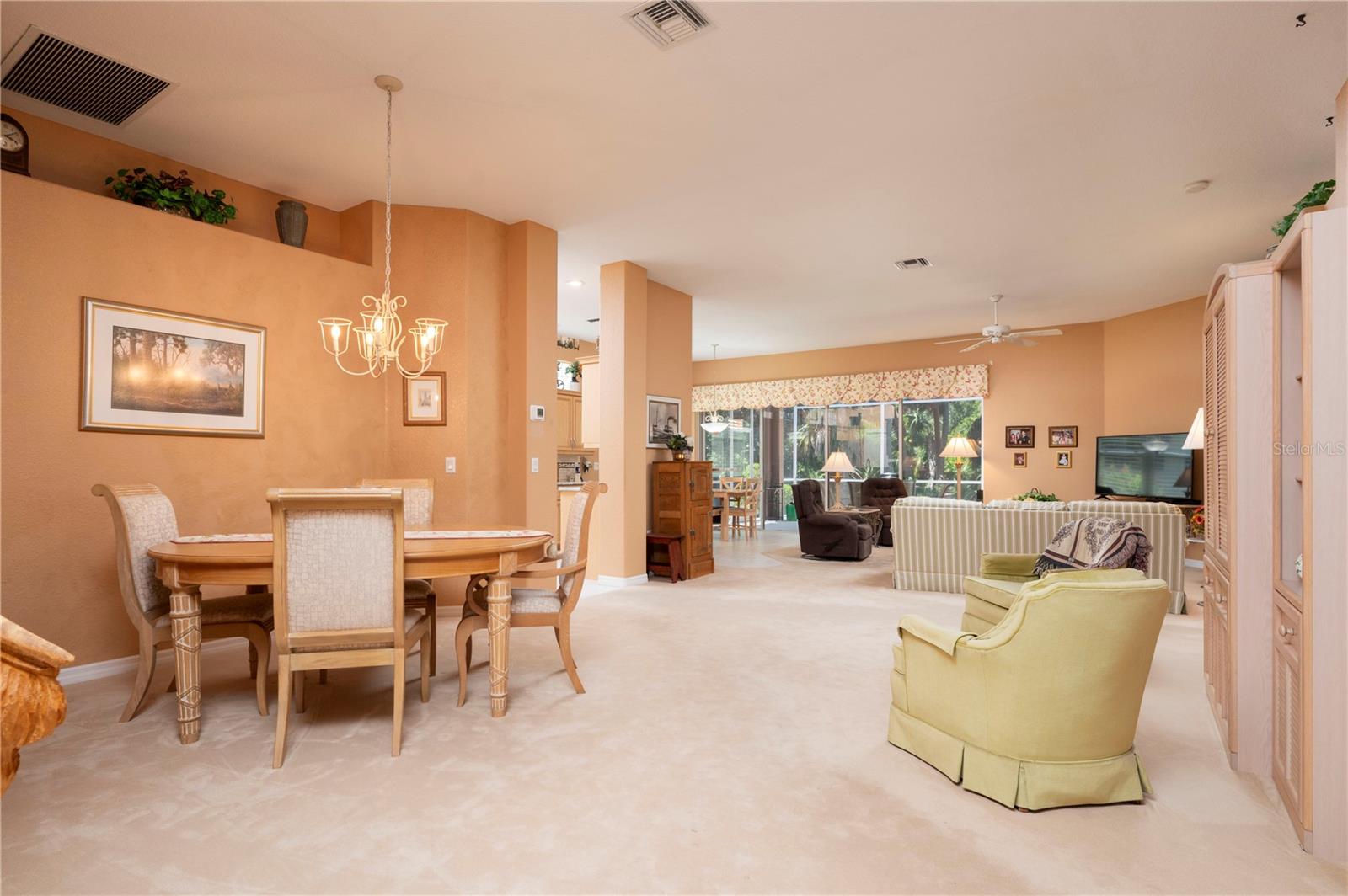 10488 Princess Ct Property Photo 2