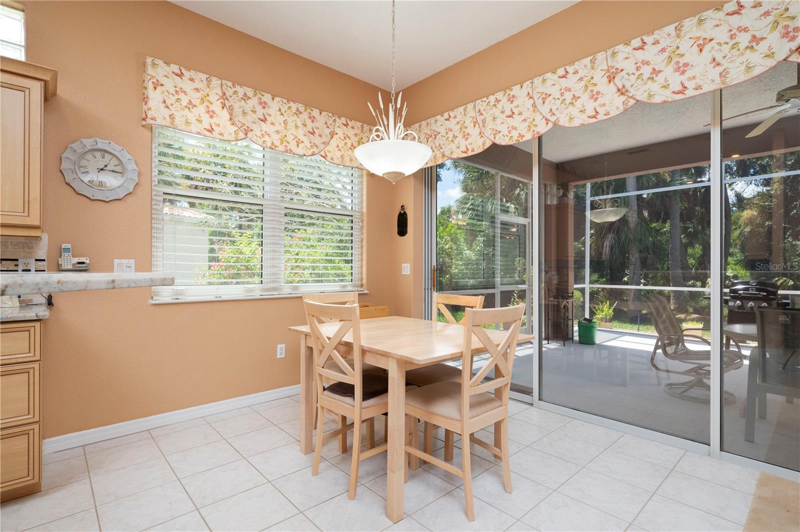 10488 Princess Ct Property Photo 7
